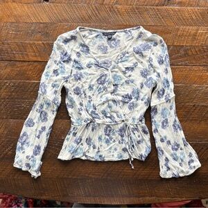 American Eagle Outfitters Blue Floral Blouse